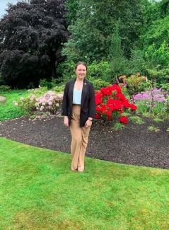 Profile picture for user Alana Connor